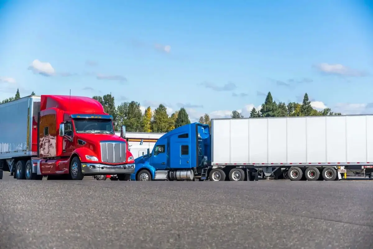 How Does Commercial Truck Insurance Work?